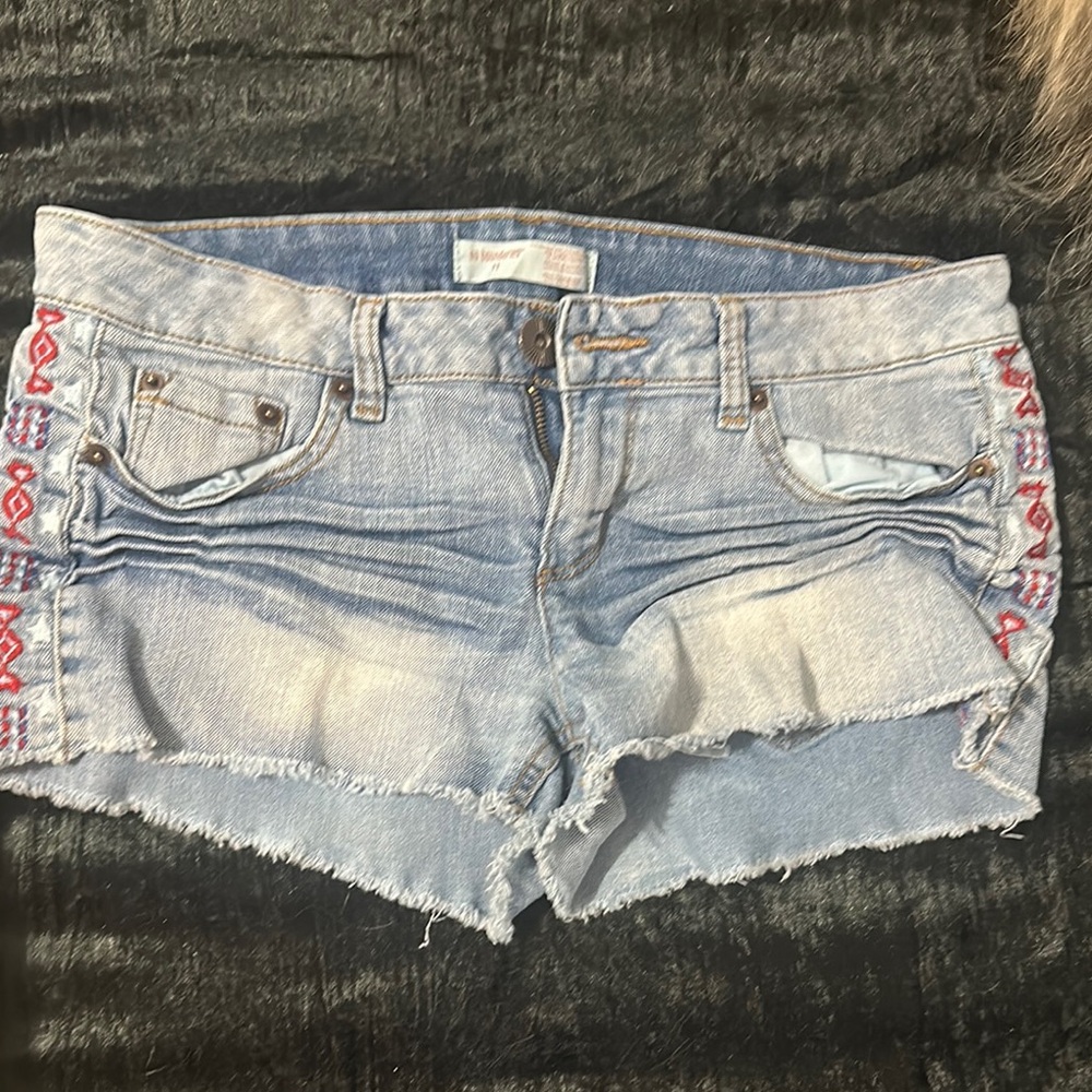 No Boundaries Blue and Red Jean Shorts with Embroidered Details